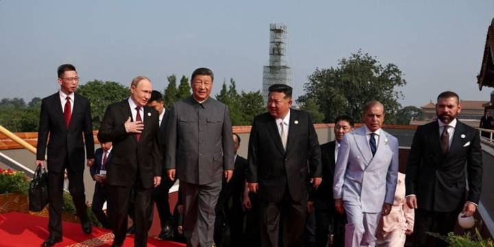 Guerra silenciosa: cómo los regímenes autoritarios usan la ciberguerra para ganar ventaja sobre las democracias