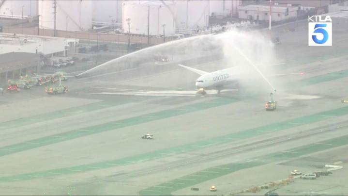 Dodgers arrive back in Los Angeles after World Series win