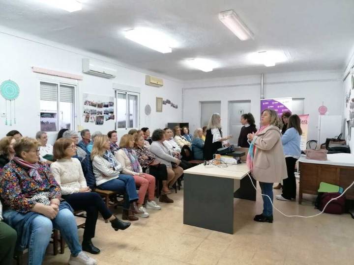Jornada “Mujer Lidera” para impulsar el liderazgo femenino