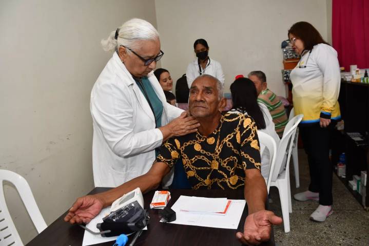 Svmi Carabobo conmemoró el Día Mundial de la Diabetes con gran jornada de salud