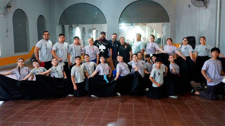 La Academia “Juan Saavedra” se prepara para realizar la gran apertura del Festival Nacional de Deán Funes 2026