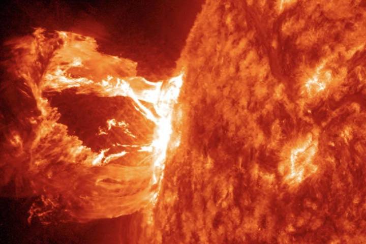 Tormenta Solar ‘severa’ golpeará HOY a la Tierra; se esperan apagones, auroras y problemas en las comunicaciones en México