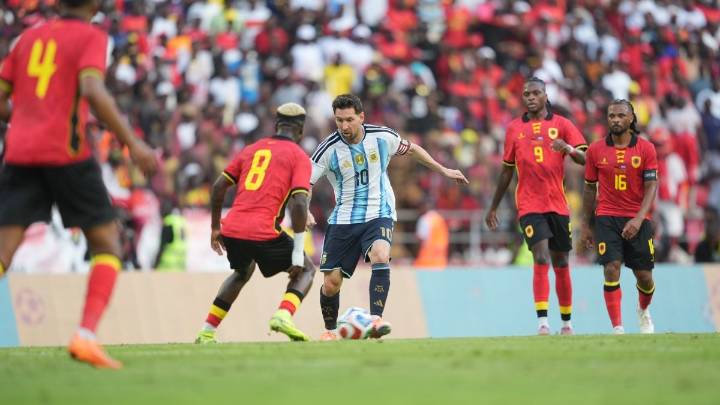 Con goles de Lautaro y Messi, Argentina cerró el año con victoria contra Angola