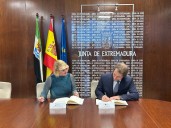 La Junta firma con el Banco Europeo de Inversiones un préstamo de 90 millones para proyectos agrícolas de desarrollo rural