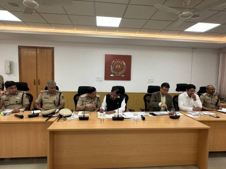 2 Cops Suspended After Security Lapses At Bengaluru Central Jail