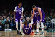 Deadspin | Jusuf Nurkic scores in final second, Jazz hang tough to beat Celtics