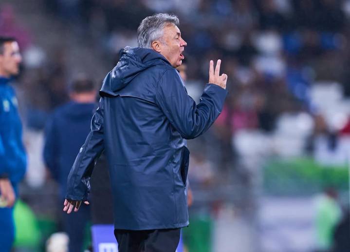 Espera Torrent que Rayados sobreviva a la vuelta