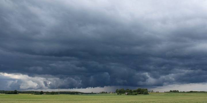 Lluvias intensas en el norte del área agrícola y fuertes variaciones térmicas