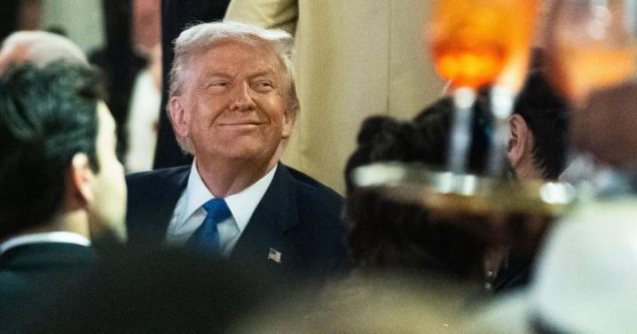 Trump afirma que presidente chino le aseguró que no tomará medidas sobre Taiwán durante su gobierno