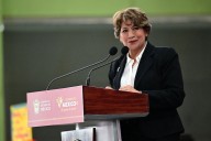 Fortalece Edomex la educación con entrega de becas, mobiliario e infraestructura escolar