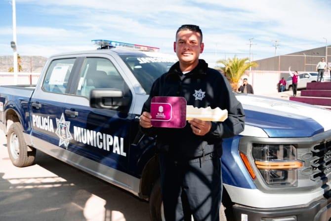 Diez nuevos policías se integran a corporación municipal