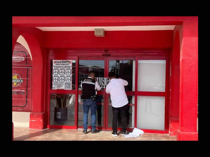 Municipios dan cumplimiento al ordenamiento de clausurar tiendas comerciales Waldos en Sonora