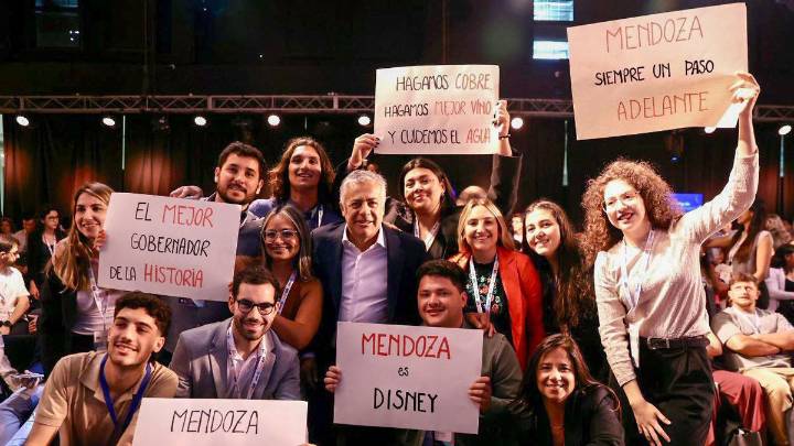 Cornejo consideró que Milei dio una buena señal al buscar consensos para el Presupuesto 2026