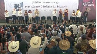 Ahora encara la CNTE a Sheinbaum en Oaxaca