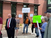 Complaint says anti-Cascadia nonprofit must list donors 