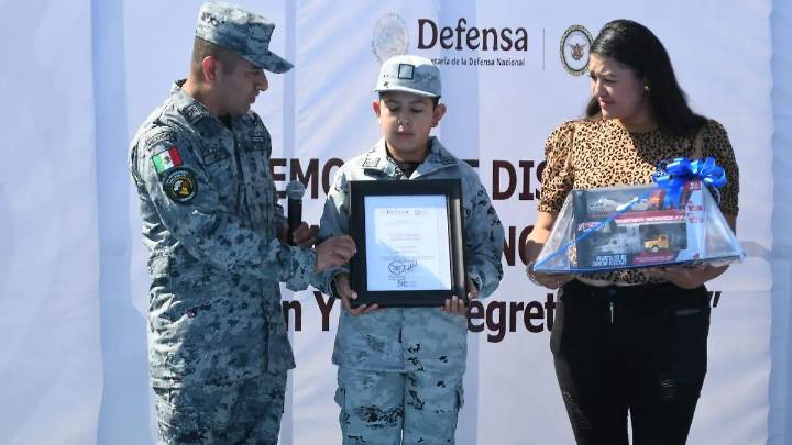 Nombran a niño guanajuatense de 12 años como Guardia Nacional honorario