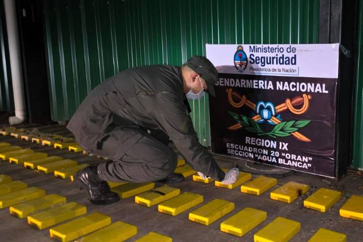 Prisión preventiva tras el tiroteo que dejó 410 kilos de cocaína