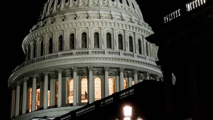 Government shutdown nears end after Senate advances procedural vote