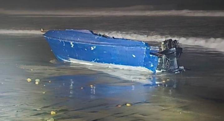 Fallecen 4 personas tras volcamiento de bote en costas de EEUU; hay mexicanos entre las víctimas