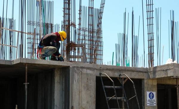 Cayó la venta de insumos para la construcción en octubre