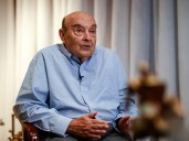 Cavallo advierte que estabilizar el dólar sin reservas es imposible, incluso con apoyo de EEUU