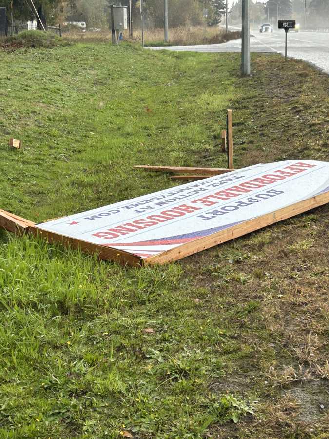 Vandalism, theft of campaign signs vexes Clark County candidates