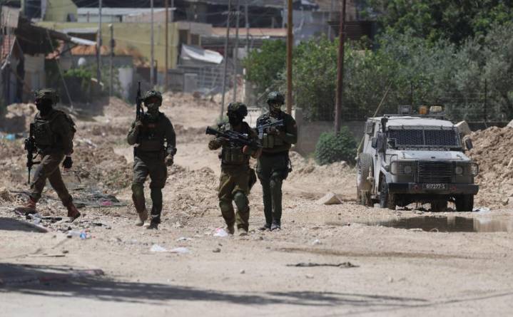 Aumenta la violencia en Cisjordania: menores palestinos muertos y ataques de...