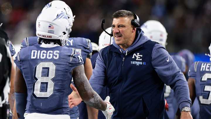 Mike Vrabel Effect, Stefon Diggs’ big night among Patriots