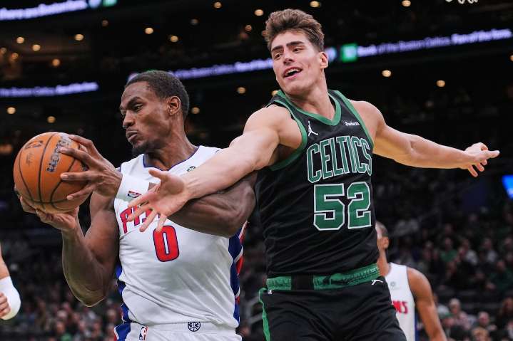 Franchise-record win streak comes to an end as Pistons fall to Celtics