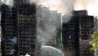 Ya son 44 los muertos por incendio en complejo residencial de Hong Kong