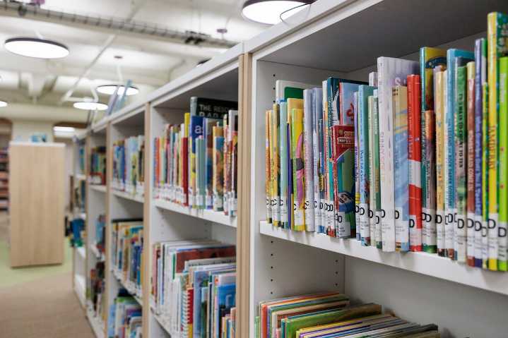 School district removes story with gay characters from kindergarten curriculum