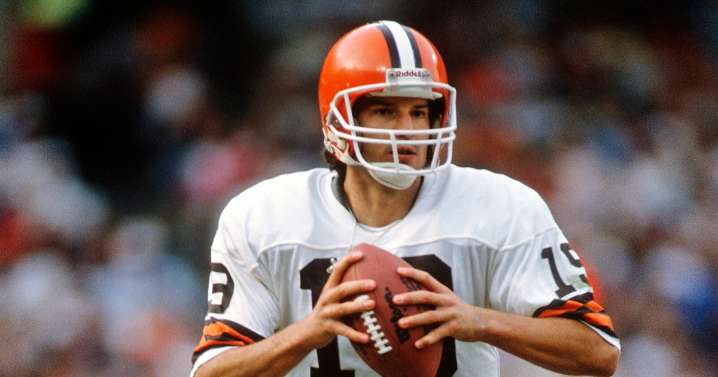 Ex-Browns QB Bernie Kosar has a liver transplant after more than a year on the waiting list