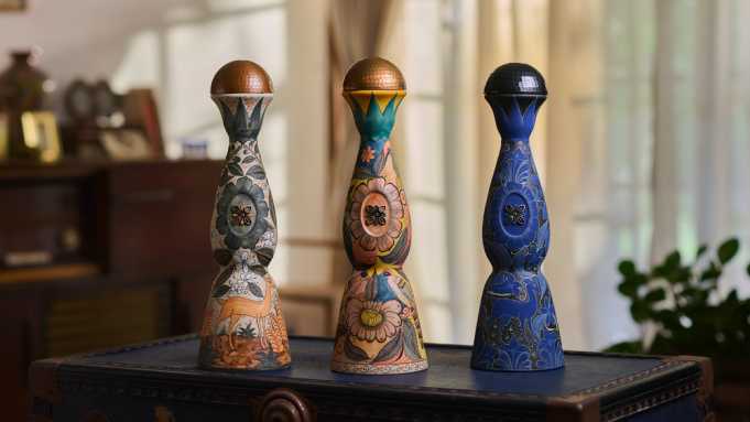 CELEBRATE THE HOLIDAYS WITH CLASE AZUL MEXICO 