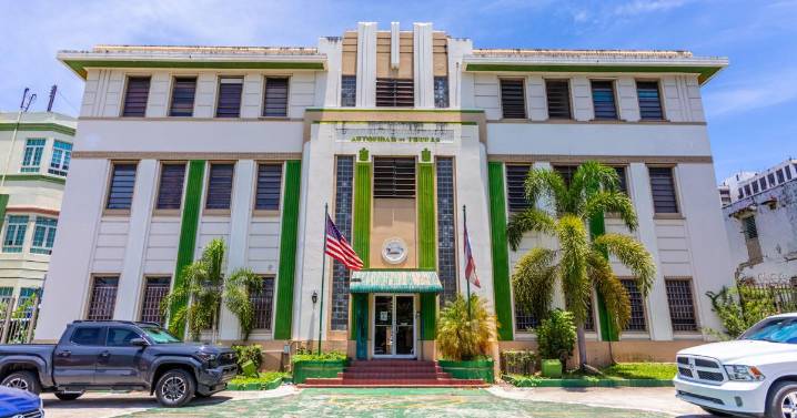 Radican cargos contra exdirectora de la Autoridad de Tierras por presunta malversación de fondos públicos