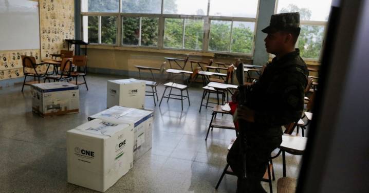 Honduras celebra elecciones presidenciales, entre tensiones y fuerte vigilancia