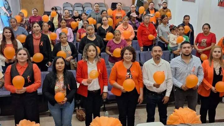 Alcaldesa de Huanímaro llama a mujeres a revolucionar su interior contra la violencia