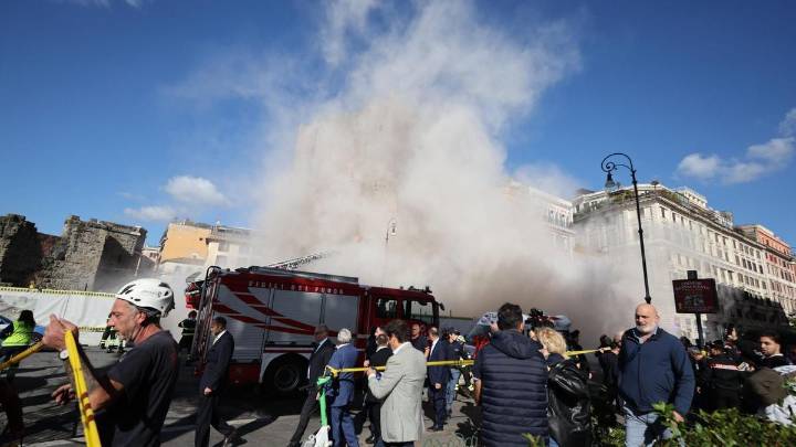 Rescatado en Roma el trabajador atrapado tras el derrumbe parcial de la Torre dei Conti