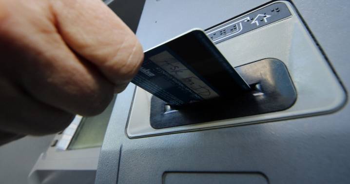 Consumer confidence in the economy is still shaky, says a raft of new reports