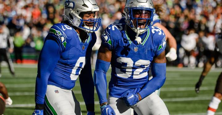 Jerrick Reed II claimed off waivers by the Tennessee Titans