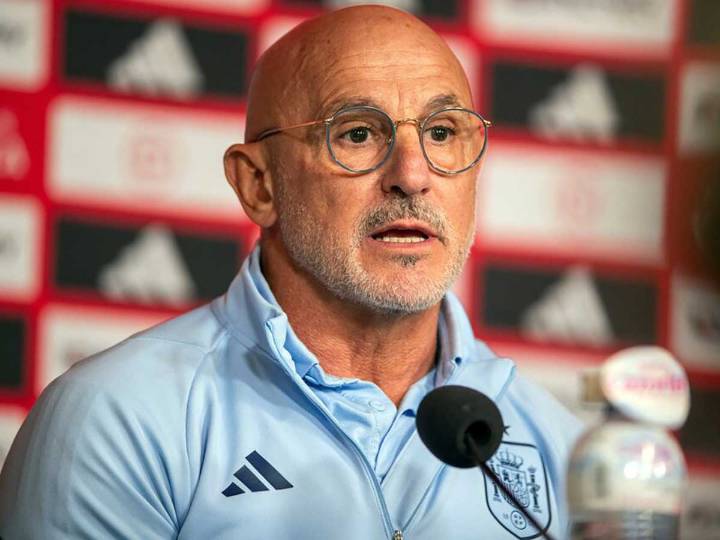 Entrenador de España se sorprende por la baja de Lamine Yamal