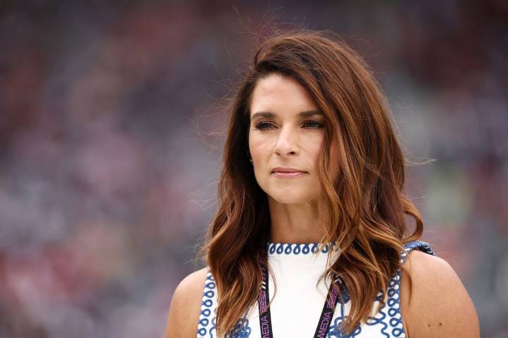 Fans Recall Danica Patrick’s Forgotten Female Rival Who Never Got a NASCAR Cup Run Fans revive memories of Johanna Robbins, the talented racer who often beat Danica Patrick but never got her shot at a