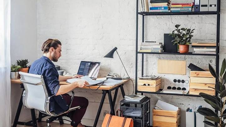 Las consecuencias en la salud de pasar más de 10 horas sentado: sedentarismo, demencia y deterioro