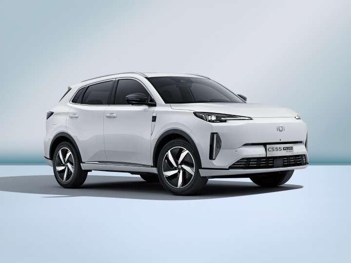 Changan se relanzó en Argentina y presentó el SUV híbrido enchufable más barato del mercado