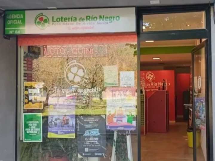 Ganó 2.300 millones de pesos en el Quini 6 y se enteró de casualidad al borde del plazo de cobro: "Casi se desmaya, no podía creerlo"