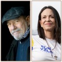 Silvio Rodríguez y María Corina Machado, en el Hay Festival de Cartagena