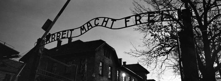 Holocaust imagery on Halloween parade float: Designer apologizes for mistake
