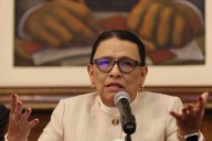 '¿Al afectar vías federales es un delito o no?', cuestiona Segob