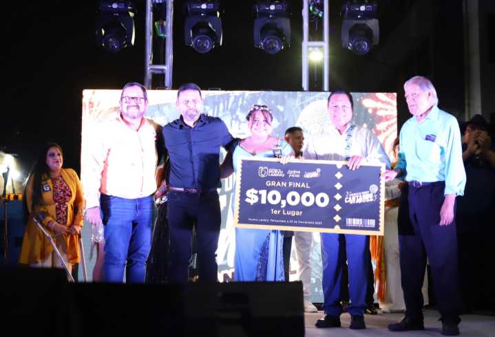 REALIZAN CON ÉXITO LA GRAN FINAL DEL CONCURSO “CANTANDO EN EL MERCADO” EN EL CENTRO HISTÓRICO