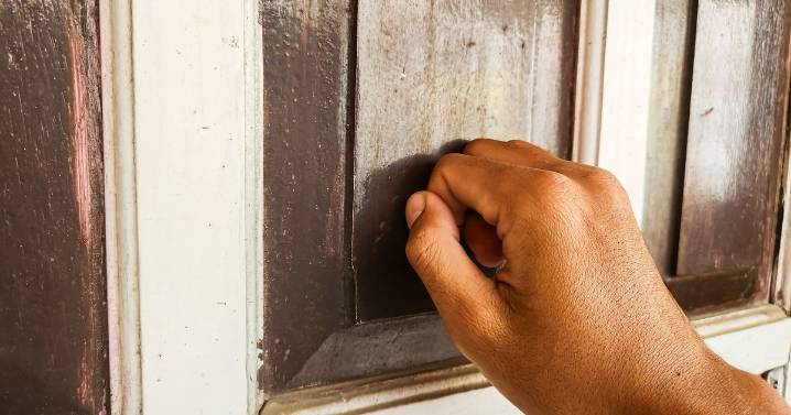 DWP 'contacting families' in latest benefit crackdown as warning issued