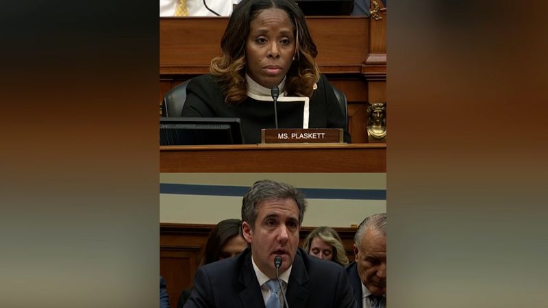 Representante demócrata intercambió mensajes de texto con Epstein durante una audiencia del Congreso